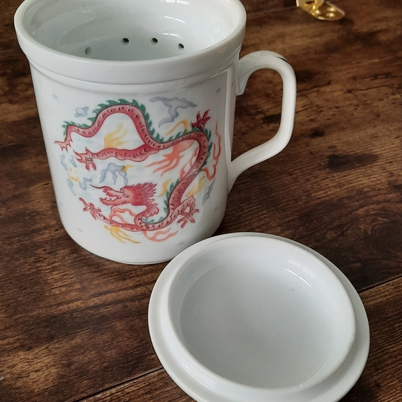 Asian Themed DRAGON Porcelain Tea Cup Diffuser 3-Piece. Cup, Lid, and Strainer - Picture 4 of 8